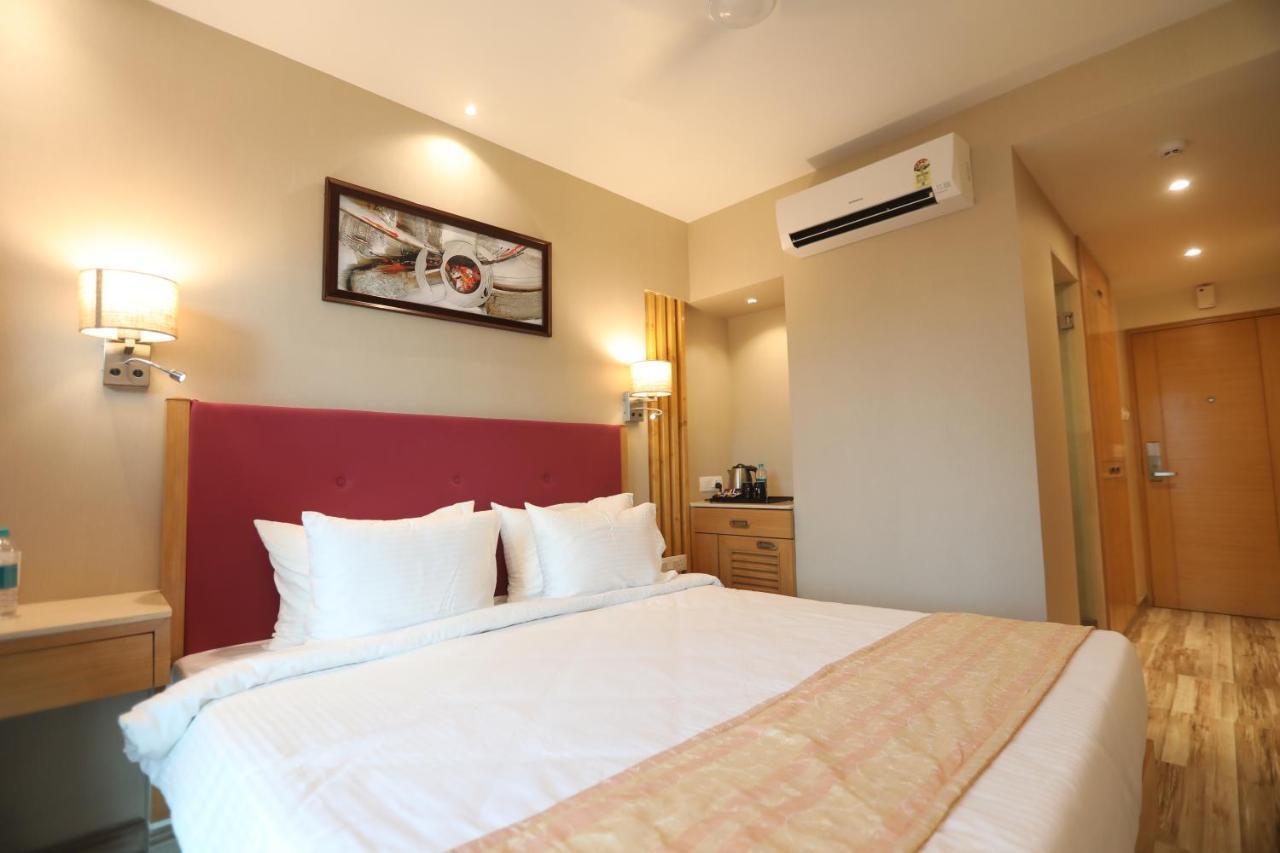Hotel Cliffton Mumbai Exterior foto