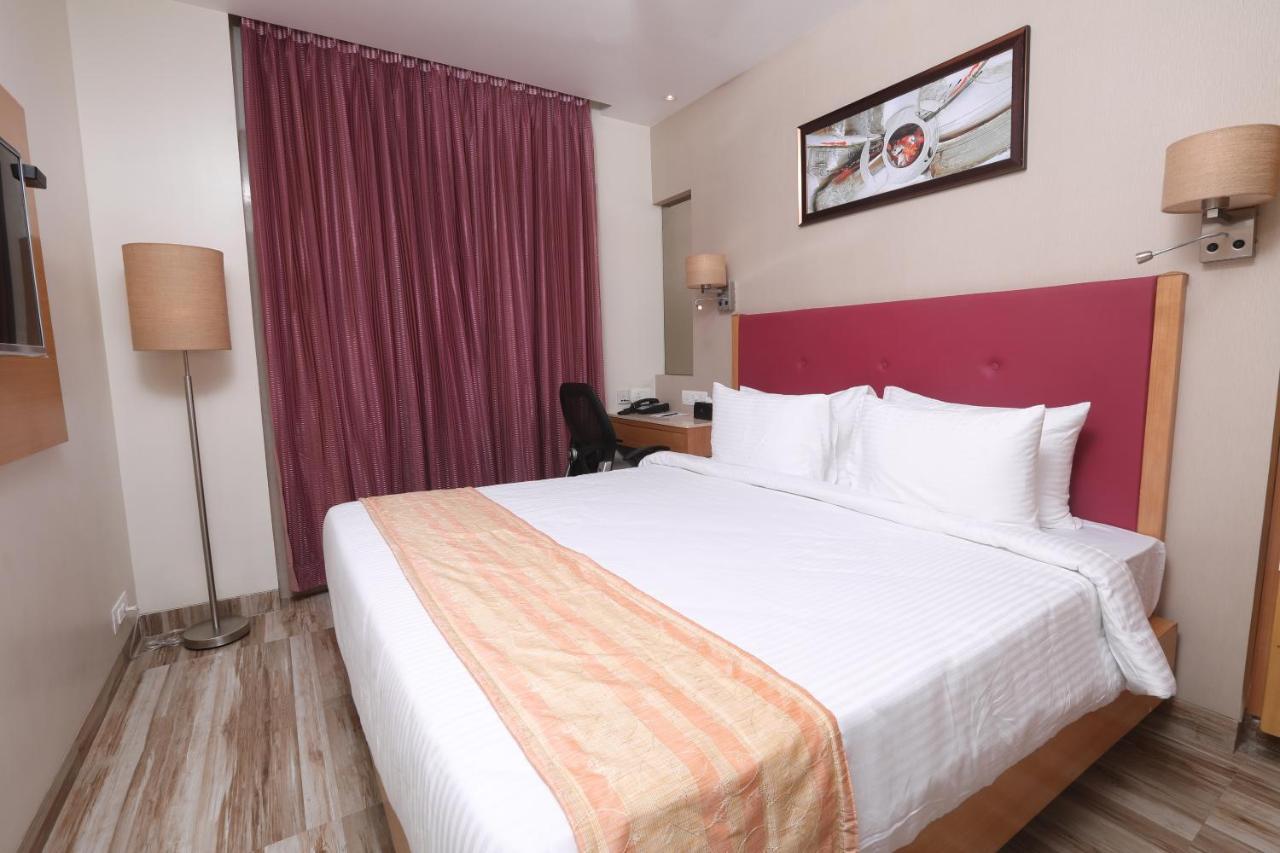 Hotel Cliffton Mumbai Exterior foto