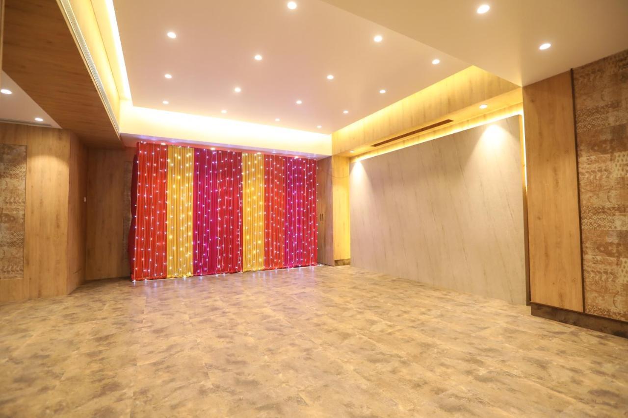 Hotel Cliffton Mumbai Exterior foto