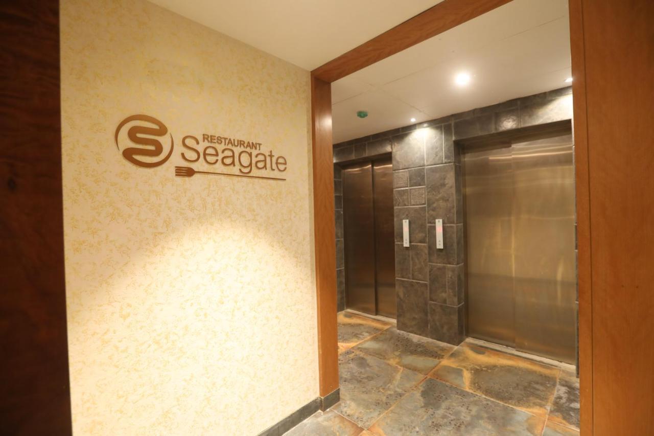 Hotel Cliffton Mumbai Exterior foto