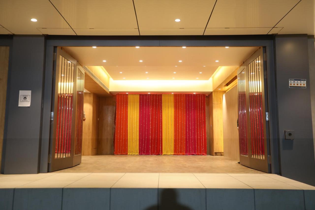 Hotel Cliffton Mumbai Exterior foto