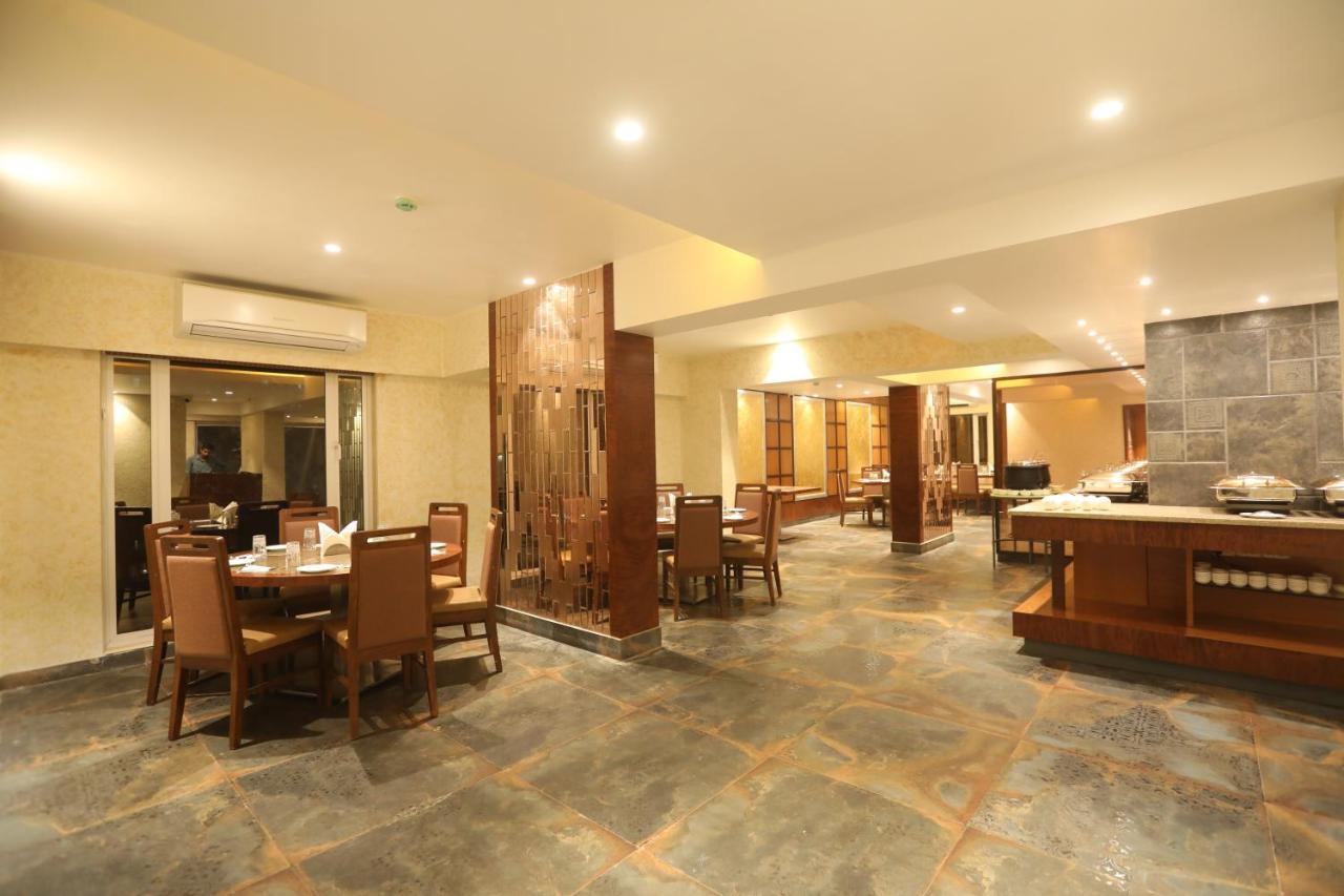 Hotel Cliffton Mumbai Exterior foto